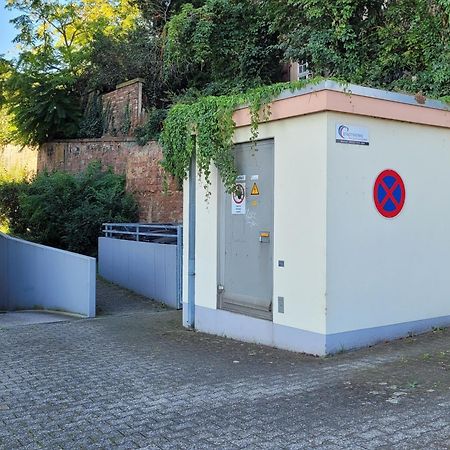 Ihr Bett Mit Blick Auf Die Weinberge Bad Dürkheim Exterior foto